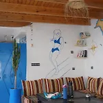 Hostel The Endless House Anchor Point